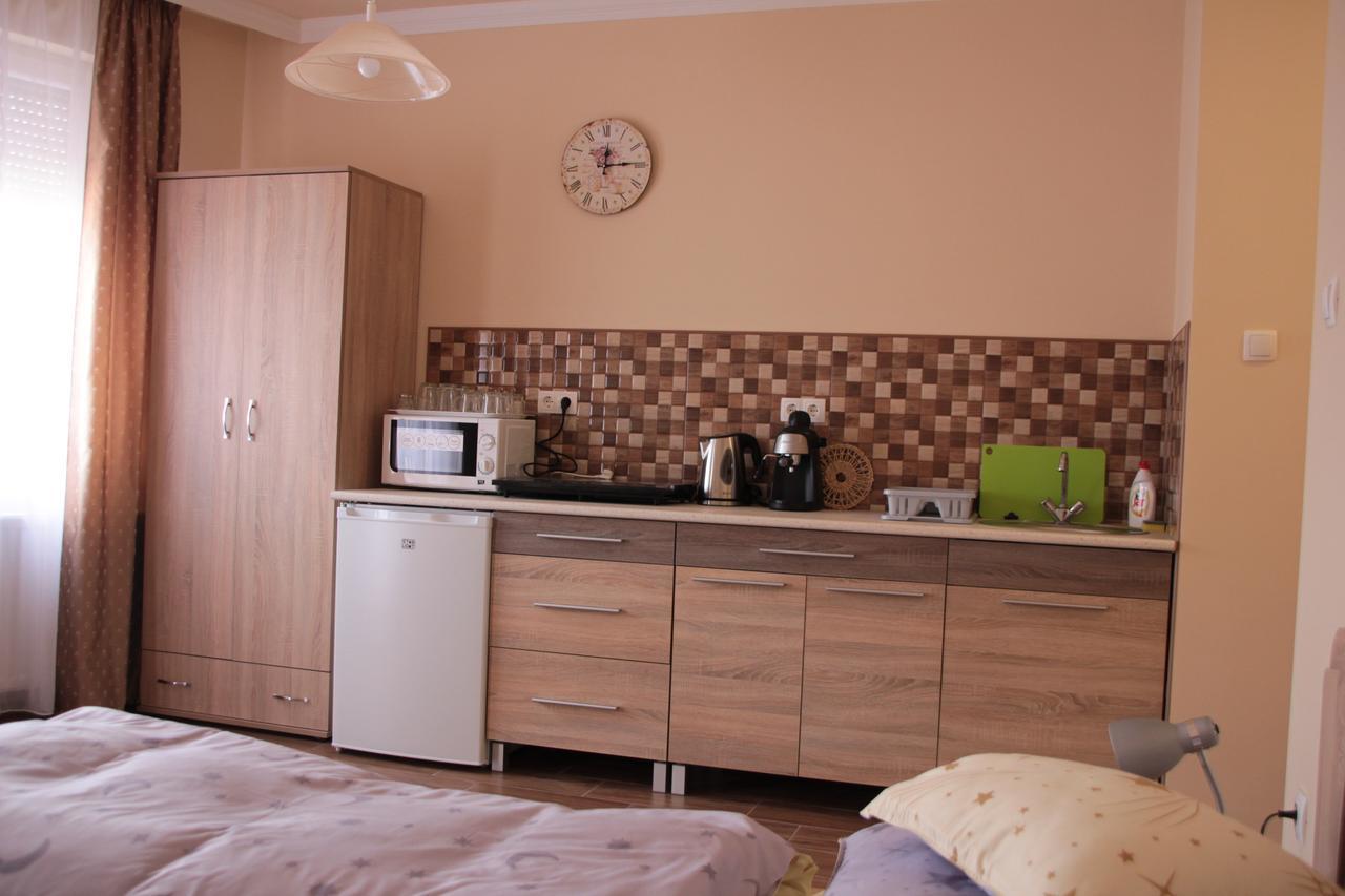 Imola Es Andrea Apartmanhaz 2 Hajdúszoboszló 외부 사진