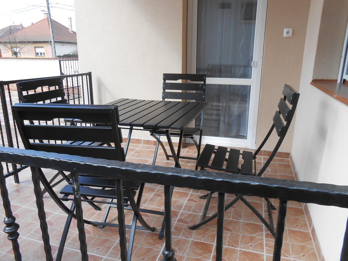 Imola Es Andrea Apartmanhaz 2 Hajdúszoboszló 외부 사진