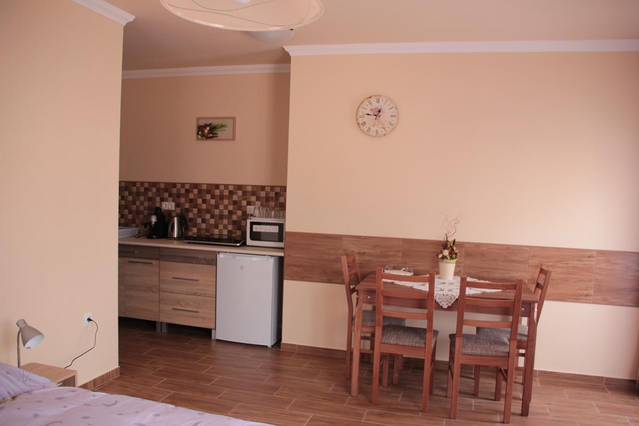 Imola Es Andrea Apartmanhaz 2 Hajdúszoboszló 외부 사진